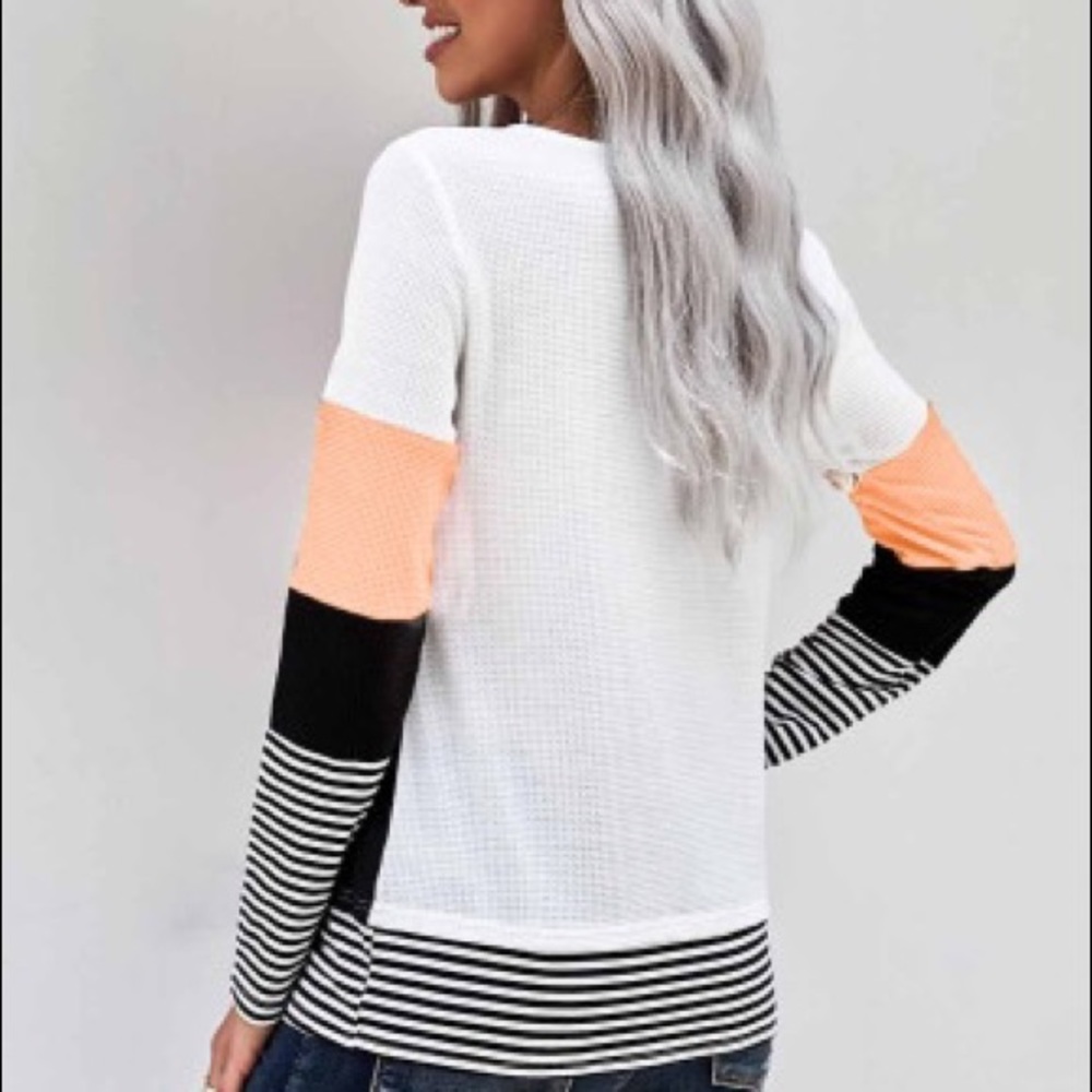 Colorblock Top - Picture 5 of 6